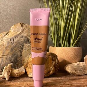 Shape tape cloud coverage Tarte